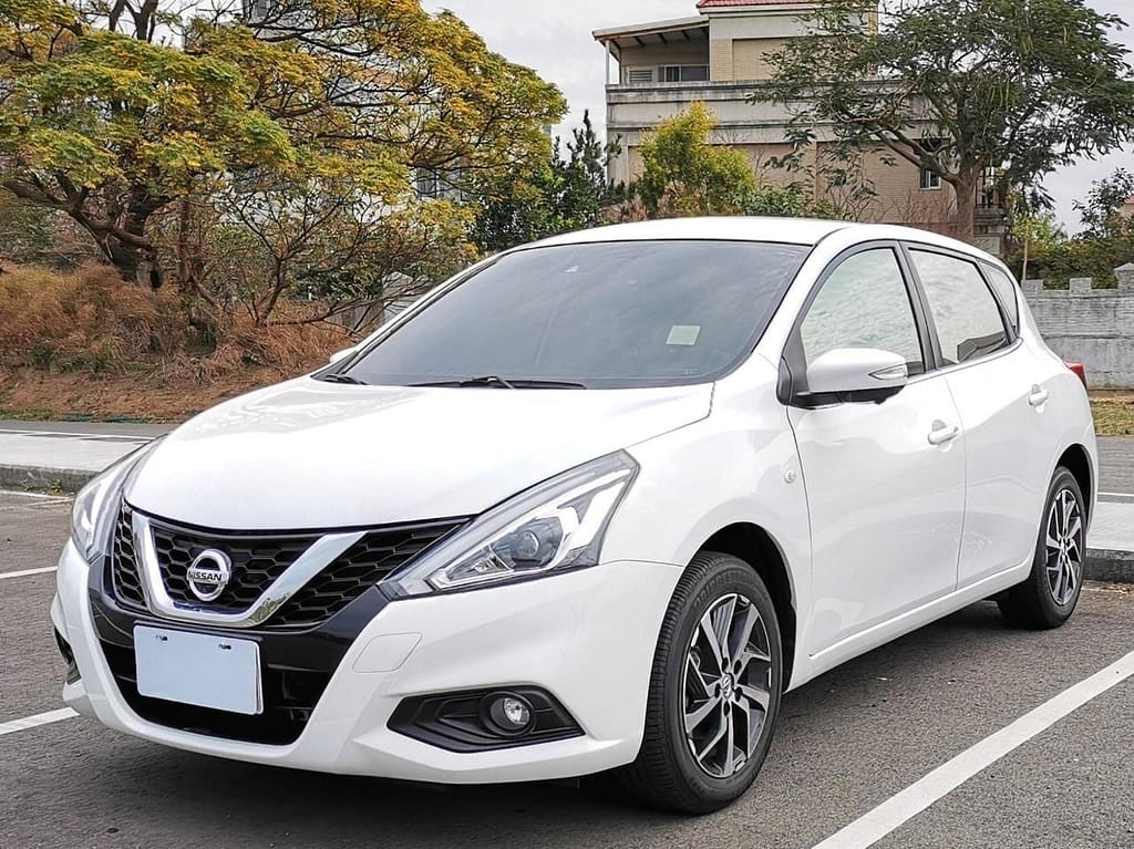 Nissan Tiida-2021-白色系-跑3.7萬-圖片