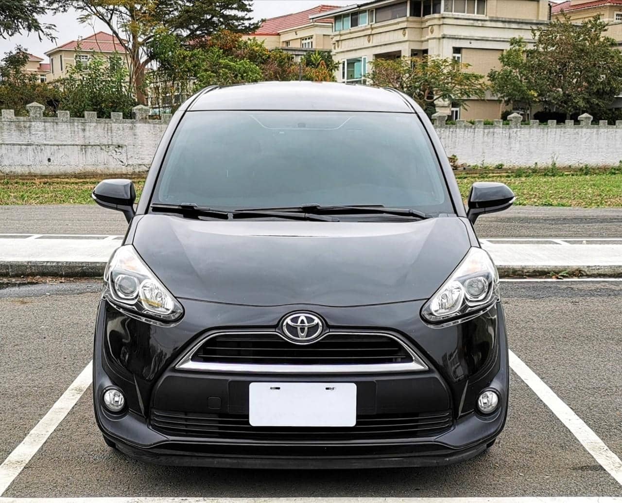 Toyota_usedcar_2018_Sienta 1.8_92164km_Toyota中古車_Sienta_圖片