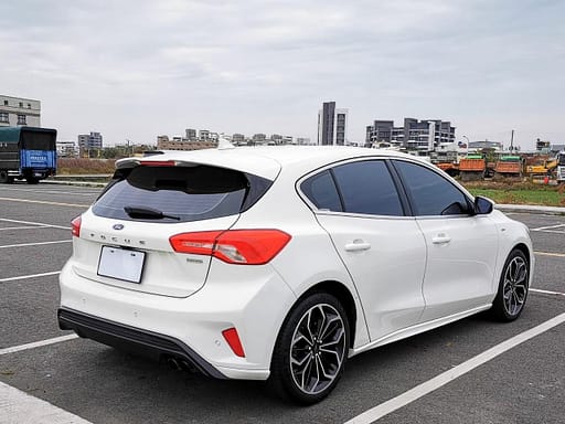 Ford_usedcar_2019_Focus_5D_ST-LINE_90048km_Ford中古車_Focus_圖片